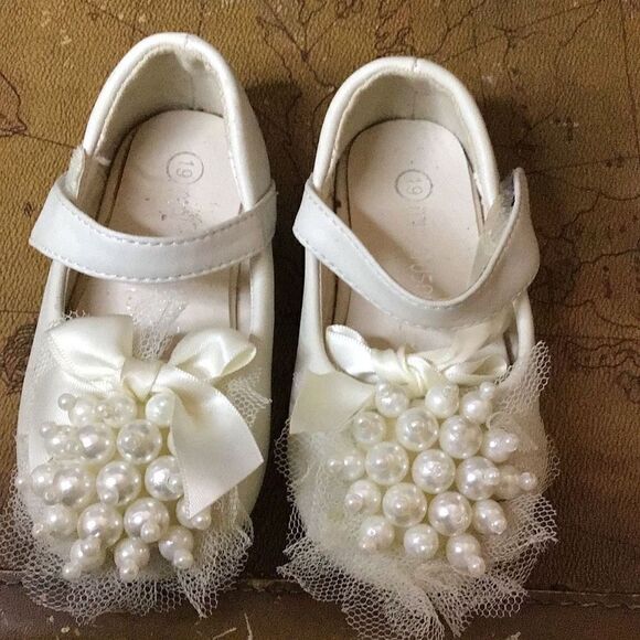 Shoes toddler girls shoes size 19 by malotusnee - Picture 2 of 6